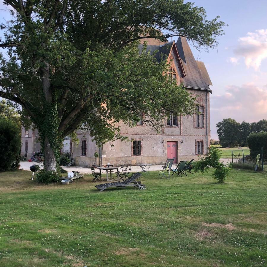 Manoir De La Chouanniere Villa Montreuil-sur-Maine Eksteriør bilde